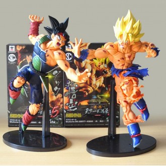 Goku y Bardock figuras de...
