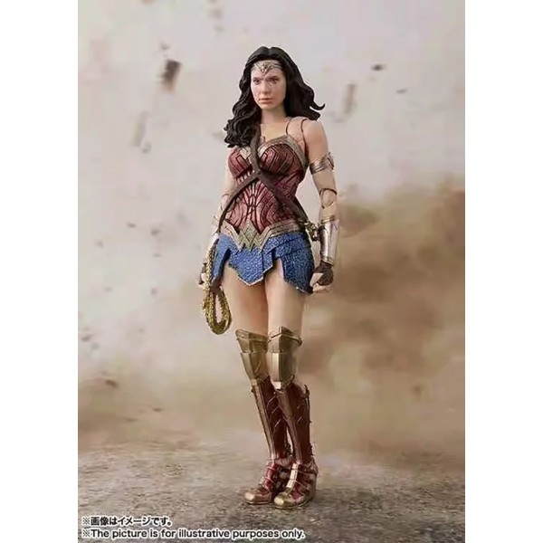 Figura Wonder Woman Articulada Dc Ruz | Envío gratis Figura Wonder Woman Articulada Dc Ruz | Envío gratis