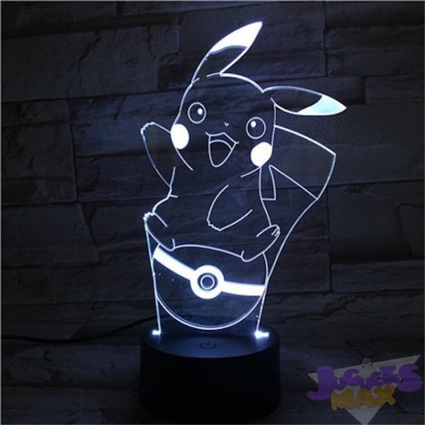 Pikachu Sobre Pokeball Lampara LED...